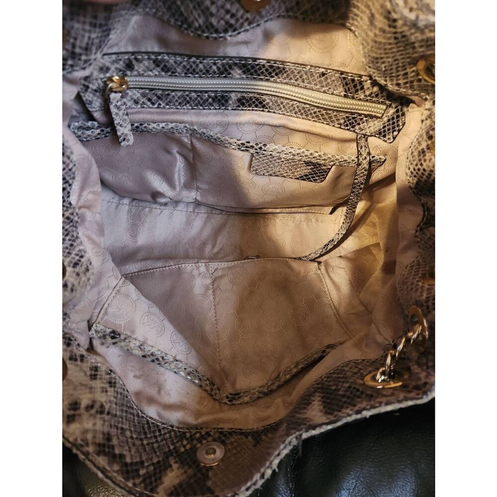 Michael Kors Jet Set Chain Snakeskin embossed Gather Shoulder Tote with CROSSBOD - Picture 9 of 14
